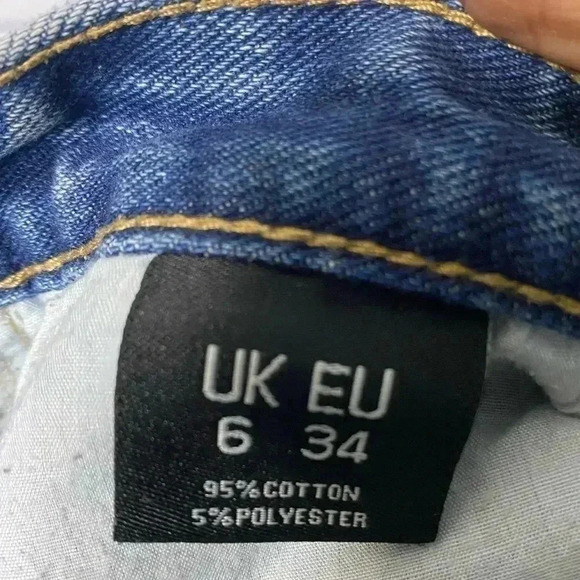 Pretty Little Thing Blue Straight Leg Jeans - Picture 6 of 7